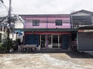 For sale 3 bedrooms townhouse in Ban Bueng, Chonburi