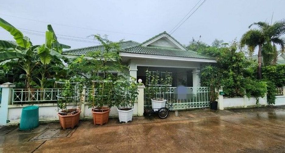 À vendre 3 chambres maison à Ban Bueng, Chonburi
