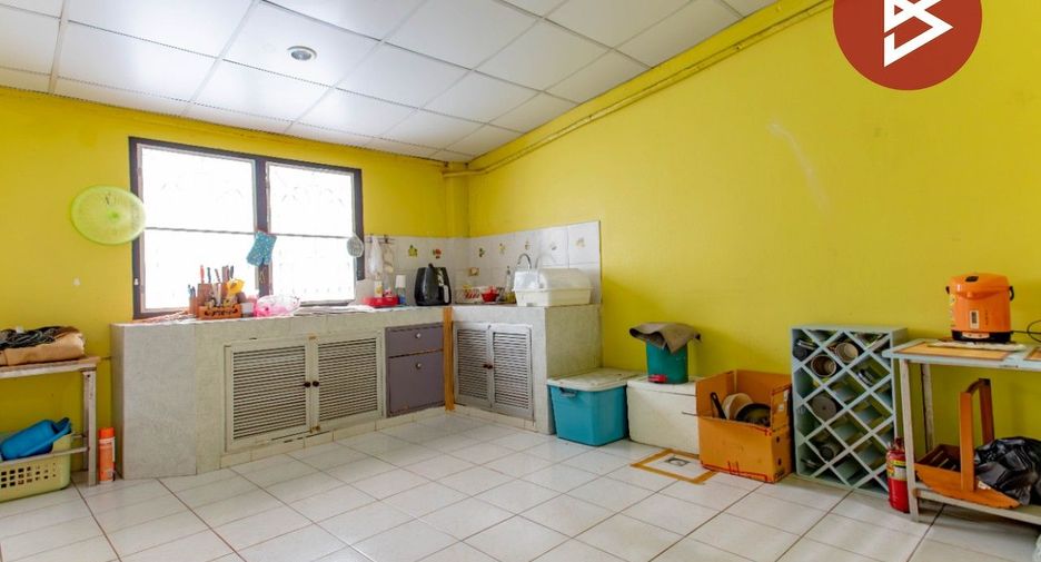For sale 2 bedrooms townhouse in Bang Phli, Samut Prakan