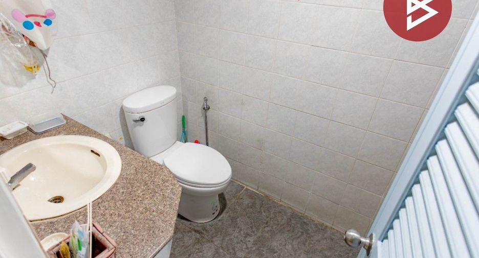 For sale 2 bedrooms townhouse in Bang Phli, Samut Prakan