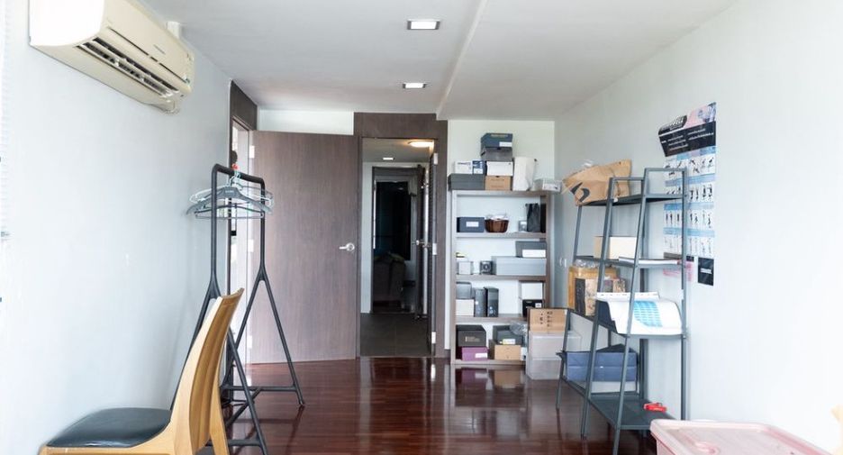 For sale 6 bedrooms condo in Bang Phli, Samut Prakan