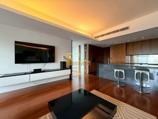 For rent 2 bedrooms condo in Pathum Wan, Bangkok