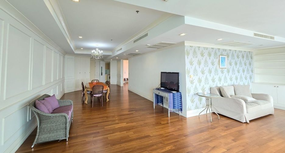 For sale 3 bedrooms condo in Phra Nakhon, Bangkok