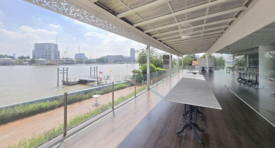 For sale 3 bedrooms condo in Phra Nakhon, Bangkok
