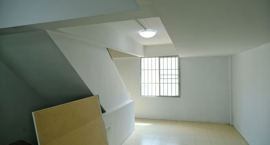 For sale 2 ベッドルーム retail Space in Khlong Luang, Pathum Thani