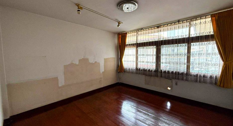 Local comercial en alquiler en Bang Rak, Bangkok