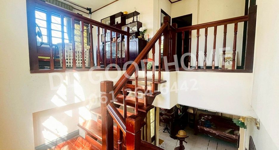 For rent 3 ベッドルーム house in Bang Khae, Bangkok