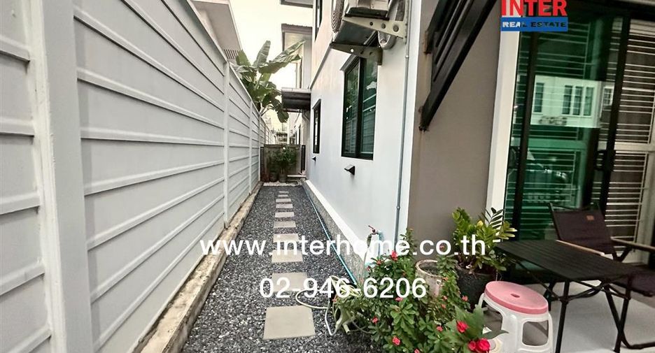Продажа 2 спальни таунхаус в Khlong Luang, Патумтани