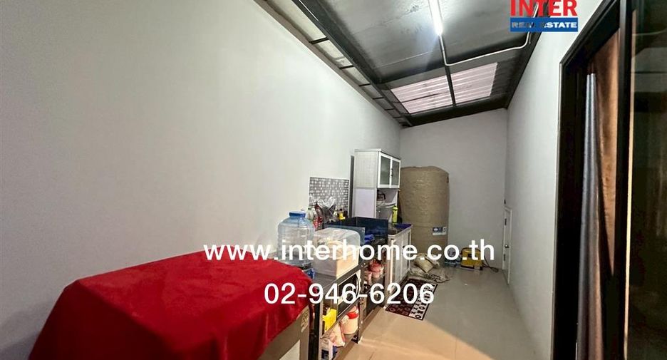 Продажа 2 спальни таунхаус в Khlong Luang, Патумтани