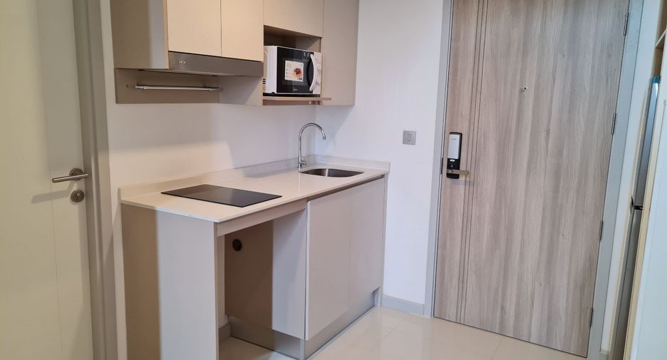 Wohnung zur Miete mit 1 Zimmer in Sathon, Bangkok