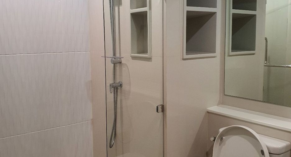 Wohnung zur Miete mit 1 Zimmer in Sathon, Bangkok