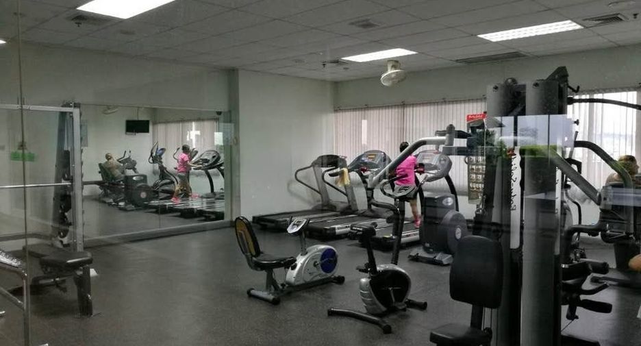 For sale 1 bed condo in Khlong San, Bangkok