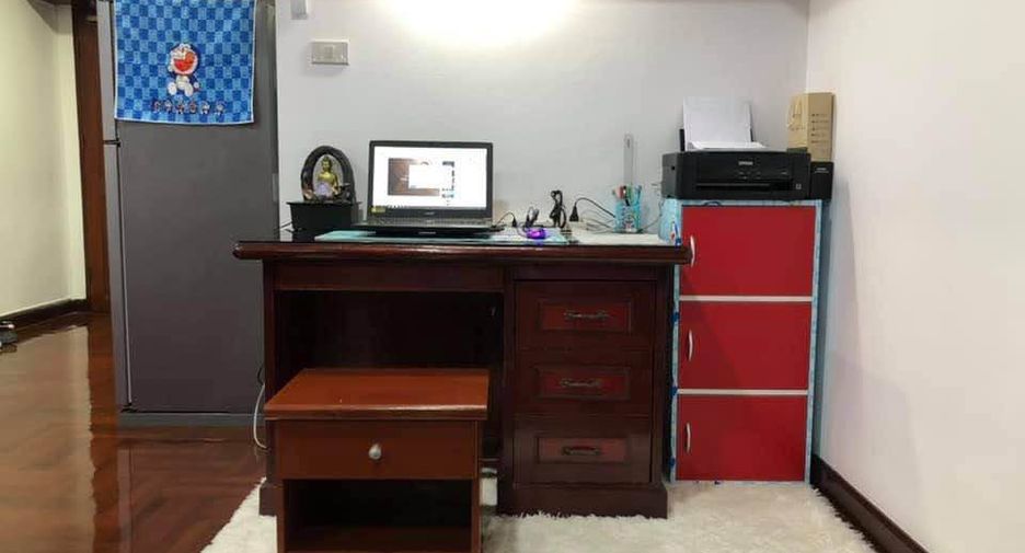 For sale 1 bed condo in Khlong San, Bangkok