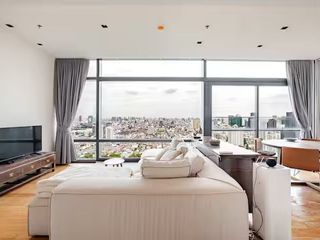 For sale 2 ベッドルーム condo in Watthana, Bangkok