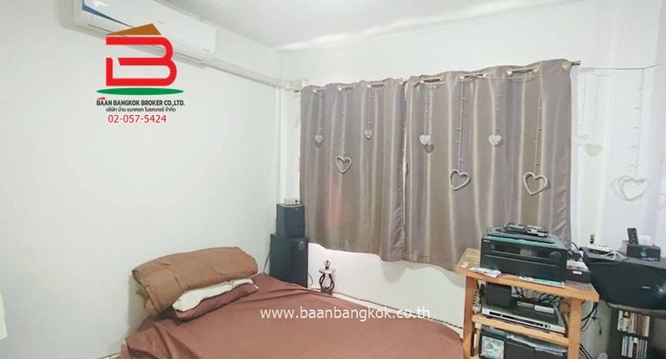 Haus zum Kauf mit 3 Zimmer in Lam Luk Ka, Pathum Thani