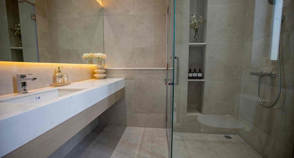For sale 4 ベッドルーム house in Bang Lamung, Chonburi