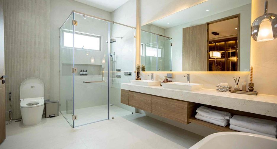 For sale 4 ベッドルーム house in Bang Lamung, Chonburi