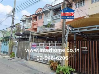 For sale 4 bedrooms townhouse in Din Daeng, Bangkok