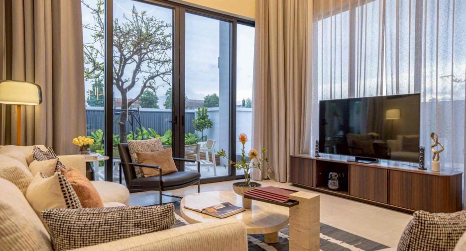 For sale 4 bedrooms house in Bang Lamung, Chonburi