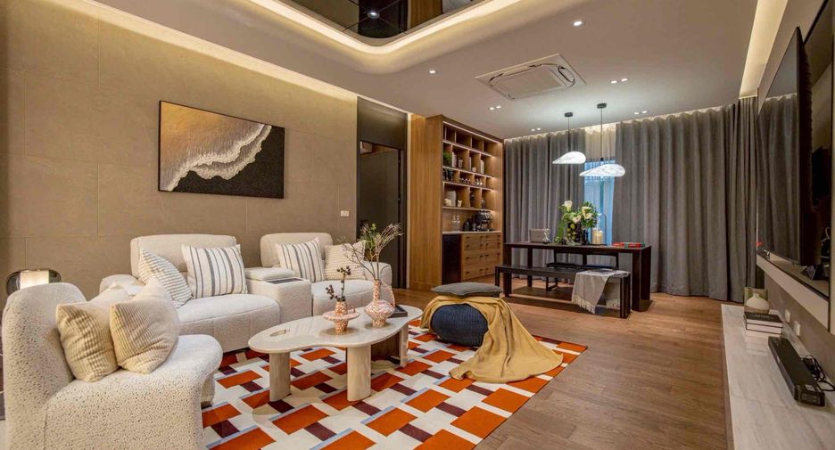 For sale 4 bedrooms house in Bang Lamung, Chonburi
