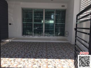 For Rent 4 Bedroom Townhouse In Nong Khaem, Bangkok