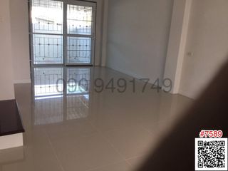 For rent 4 ベッドルーム townhouse in Nong Khaem, Bangkok