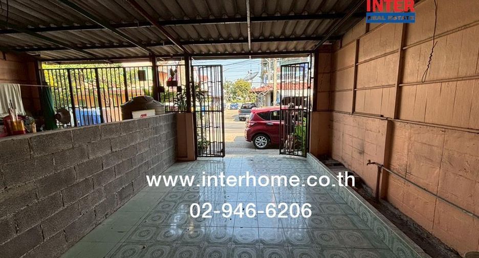 For rent and for sale 2 bedrooms townhouse in Lam Luk Ka, Pathum Thani