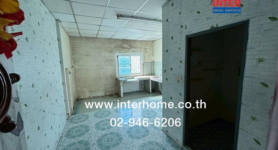 For rent and for sale 2 bedrooms townhouse in Lam Luk Ka, Pathum Thani