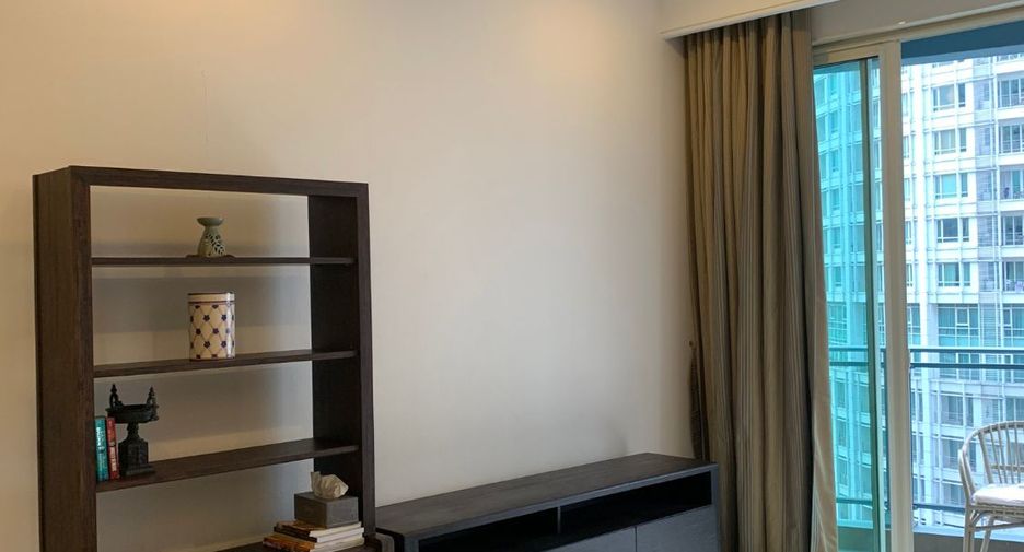 For sale 2 bedrooms condo in Pathum Wan, Bangkok