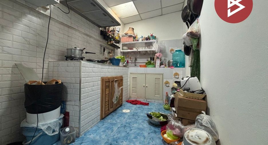 For sale 2 bedrooms townhouse in Thanyaburi, Pathum Thani