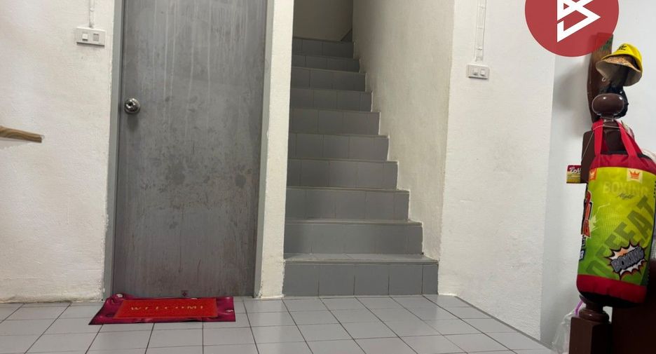 For sale 2 bedrooms townhouse in Thanyaburi, Pathum Thani
