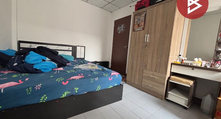 For sale 2 bedrooms townhouse in Thanyaburi, Pathum Thani