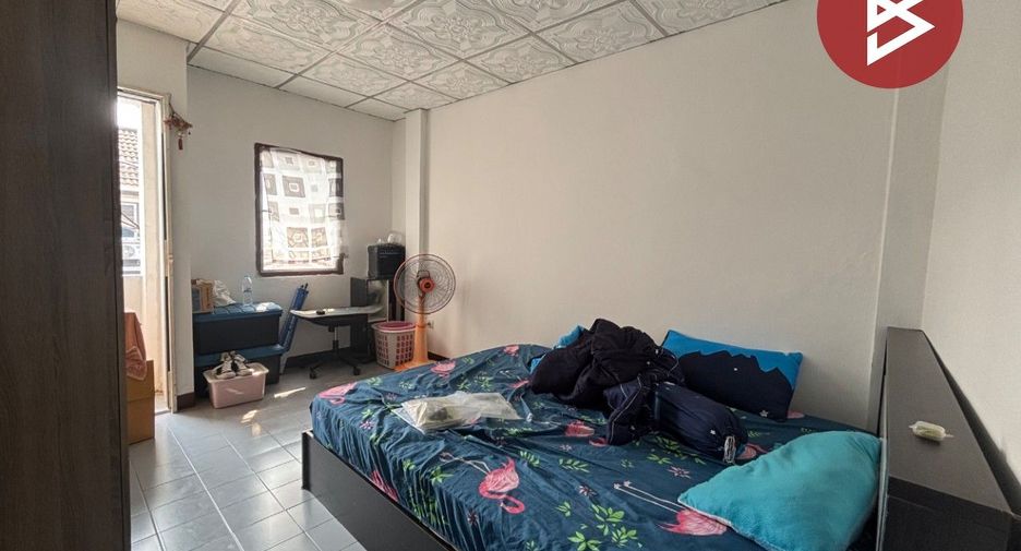 For sale 2 bedrooms townhouse in Thanyaburi, Pathum Thani