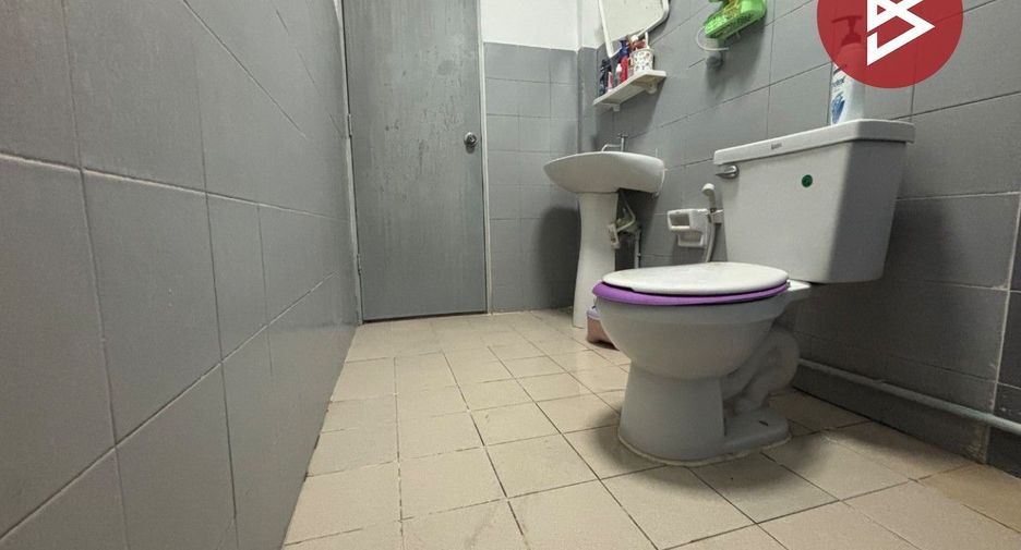 For sale 2 bedrooms townhouse in Thanyaburi, Pathum Thani