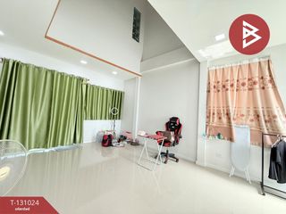 À vendre 3 chambres maison de ville à Sam Phran, Nakhon Pathom