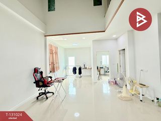 À vendre 3 chambres maison de ville à Sam Phran, Nakhon Pathom