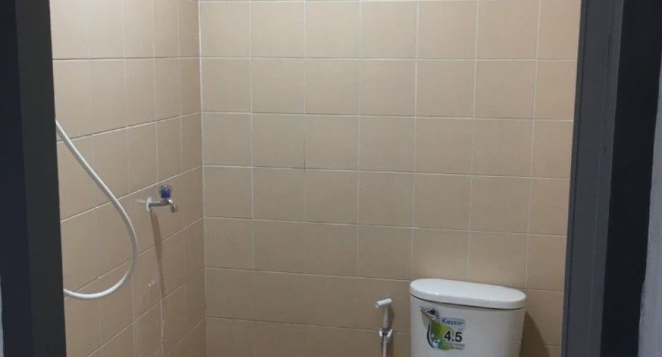 Продажа 3 спальни таунхаус в Тхунг Кхру, Бангкок