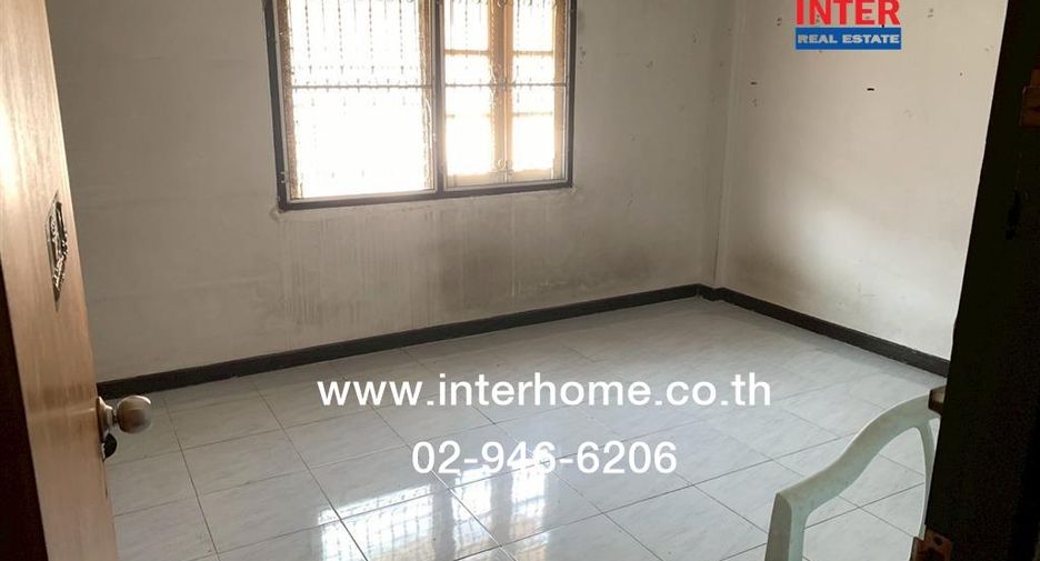 For sale 2 bedrooms townhouse in Sai Mai, Bangkok