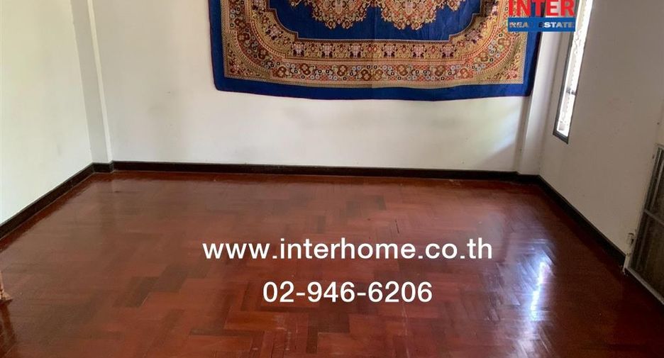 For sale 2 bedrooms townhouse in Sai Mai, Bangkok