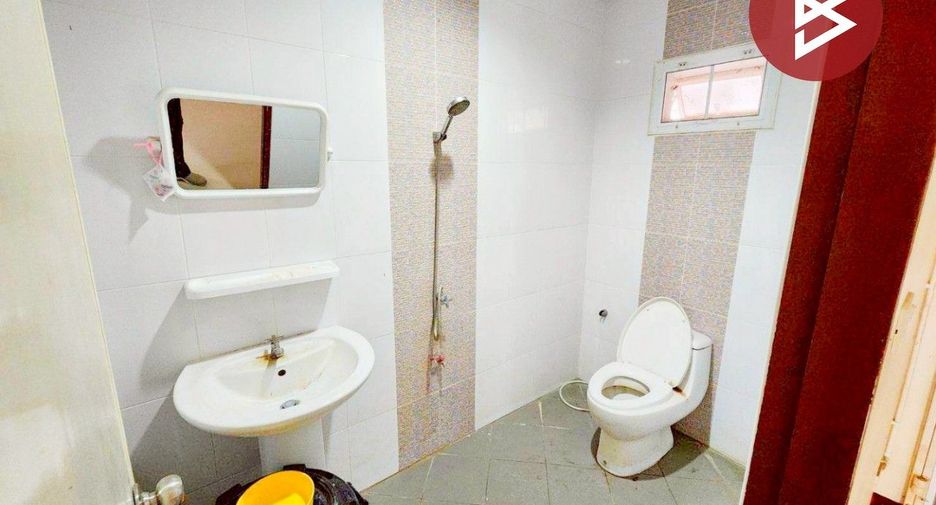 出售 3 卧室 独立屋 在 Ban Phaeo, Samut Sakhon