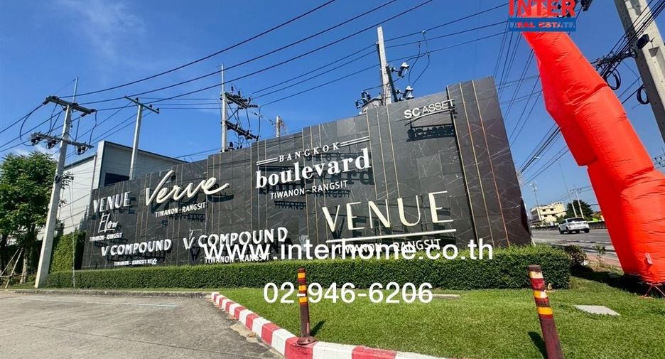 For sale 4 bedrooms house in Mueang Pathum Thani, Pathum Thani