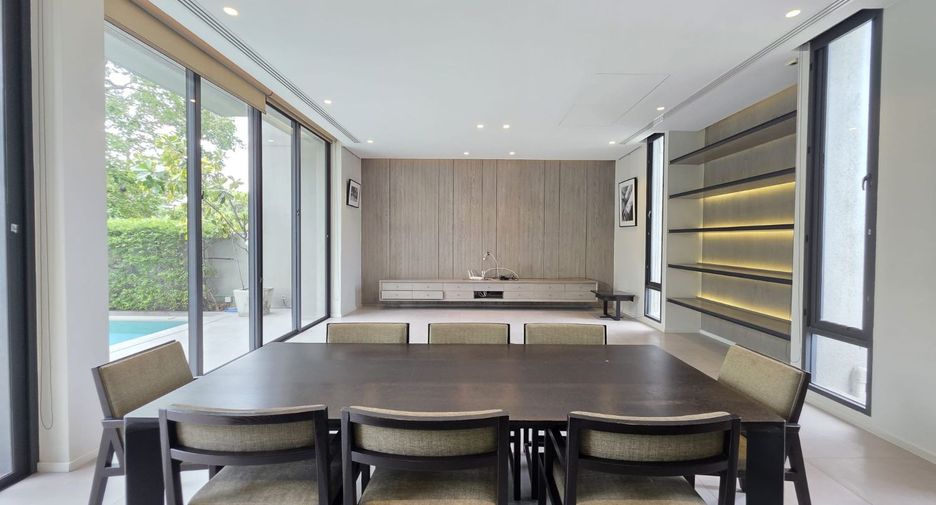 Casa en alquiler de 4 habitaciones en Watthana, Bangkok