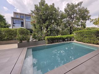 Casa en alquiler de 4 habitaciones en Watthana, Bangkok