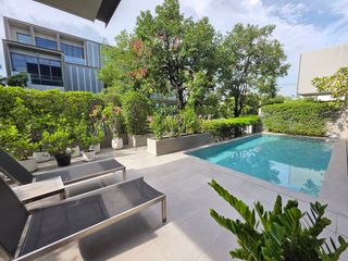 Casa en alquiler de 4 habitaciones en Watthana, Bangkok