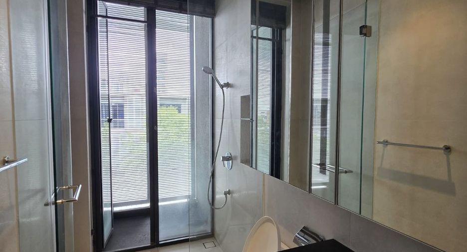 Casa en alquiler de 4 habitaciones en Watthana, Bangkok
