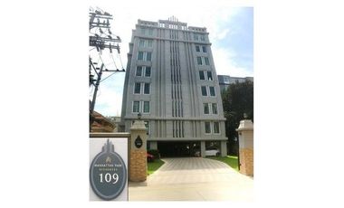 For sale 1 bed condo in Mueang Samut Prakan, Samut Prakan