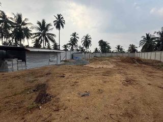 出售 土地 在 Bang Lamung, Chon Buri