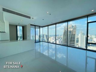 À vendre 3 chambres condo à Khlong Toei, Bangkok