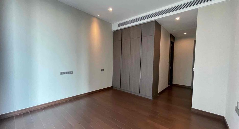 ขาย 3 ห้องนอน คอนโด ใน คลองเตย, กรุงเทพฯ