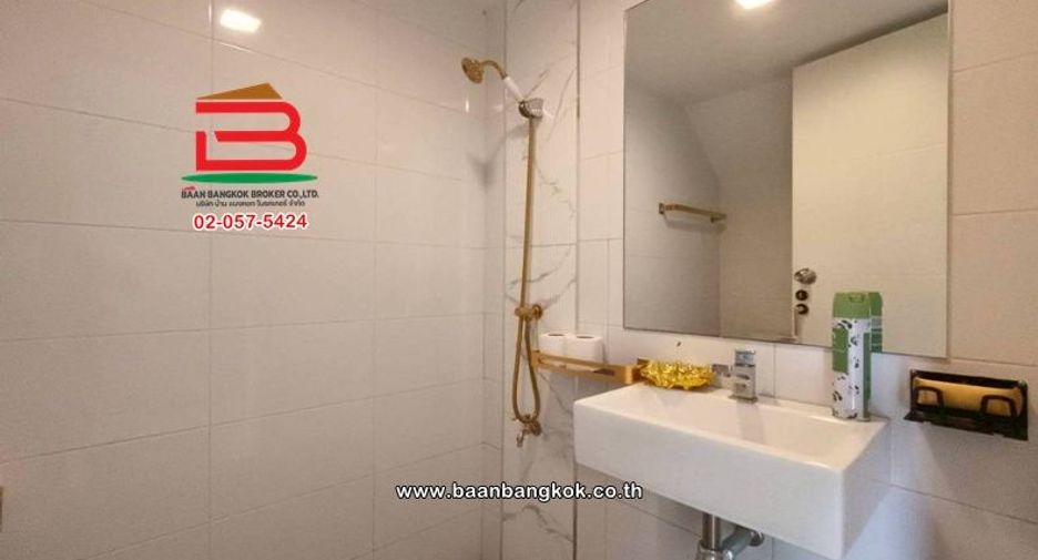 For rent 3 bedrooms townhouse in Prawet, Bangkok